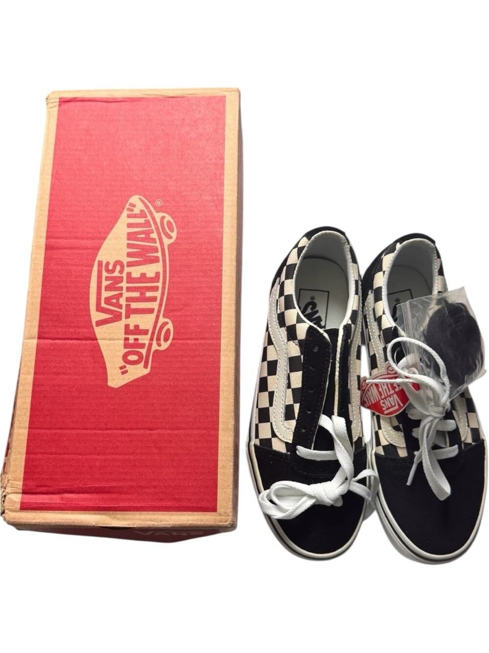 Vans Women's Checkerboard Lace Up Style Low Heel  Sneakers Size 6.5  New in Box